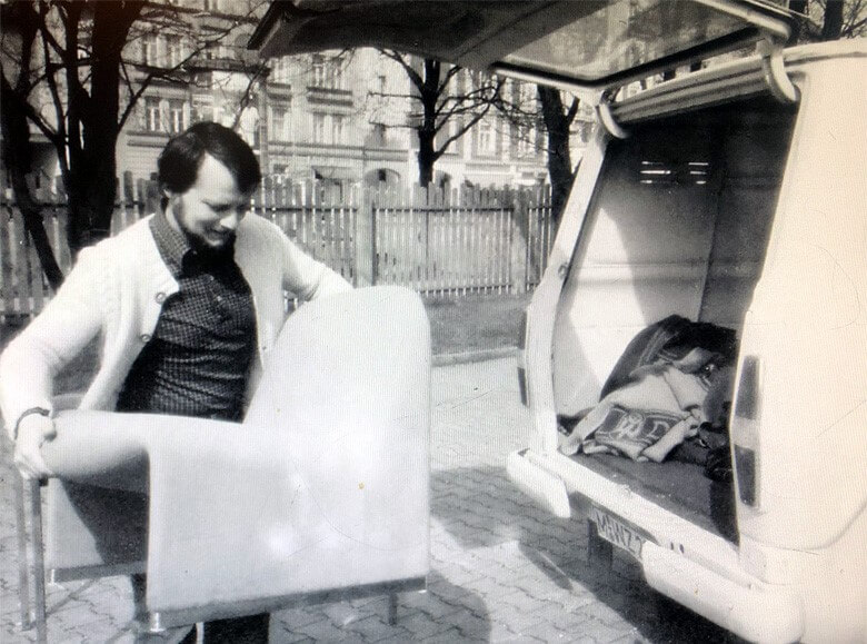 hummel-historie-1975-firmenneugruendung